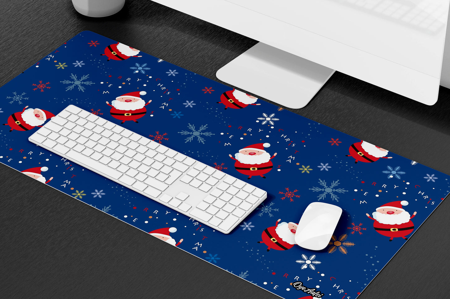 Santa Pattern Desk Mat | Mouse Pad